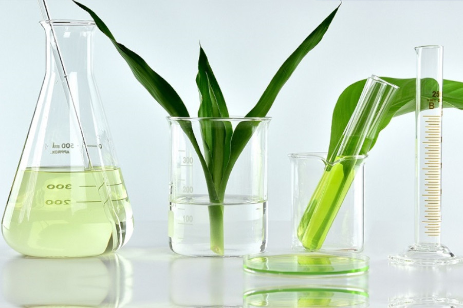 Global experts will gather at Medlab Middle East to highlight the importance of sustainability in laboratories